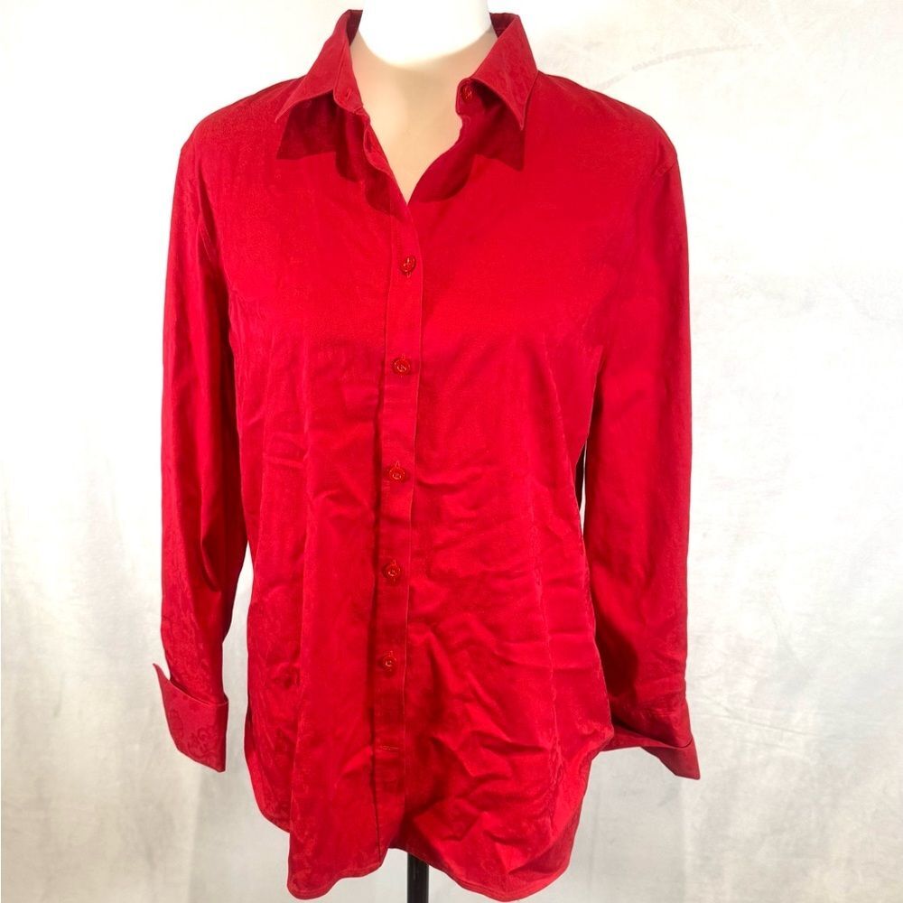 Chicos long sleeve button down red embossed cotton blend top size 2 (12)